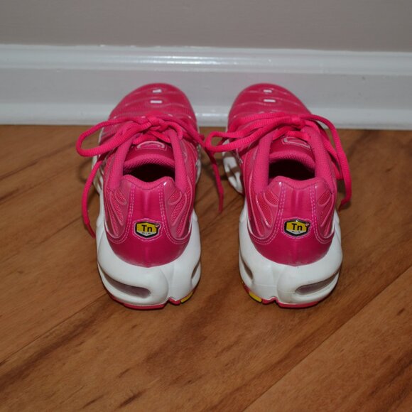Nike Air Max Plus Hot Pink/white Women's DR9886-600 Size 7 Athletic sneakers - Picture 8 of 10